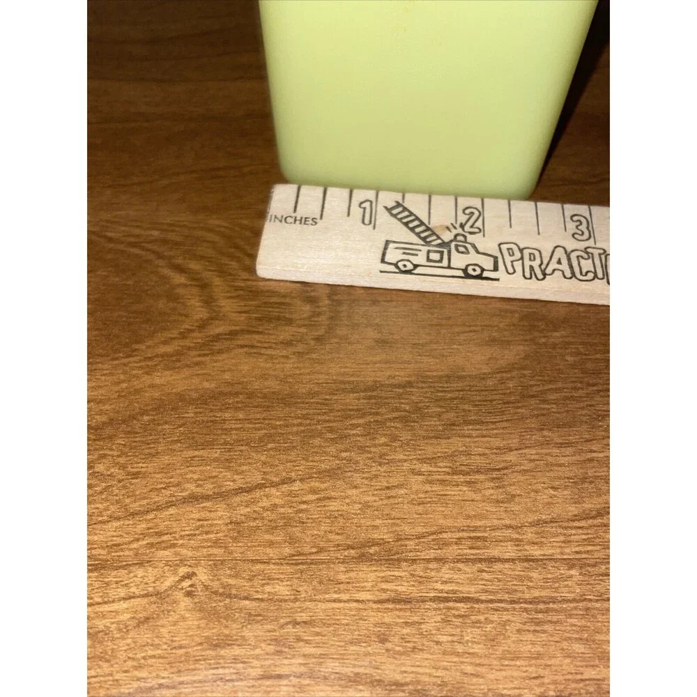 Tupperware Replacement Yellow Shelf Saver Container 1243-2 NO LID